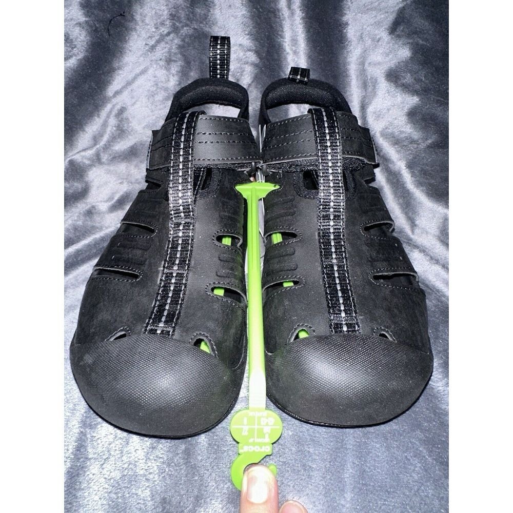 NEW Crocs Yukon Fisherman Black Leather Closed Toe Sandals Mens Size 9